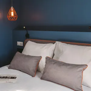 Le Petit Cosy Hotel