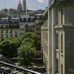 Le Montclair Montmartre By River Париж